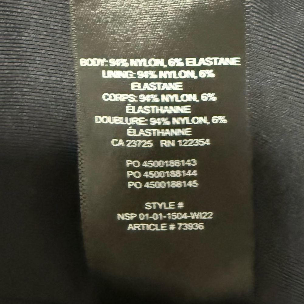 Aritzia Babaton Contour Bodysuit Long Sleeves Black Square Neck NWT - Picture 8 of 9
